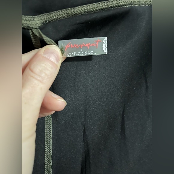 BNWOT Free People Beat the Heat Reversible Leggings - Picture 8 of 9